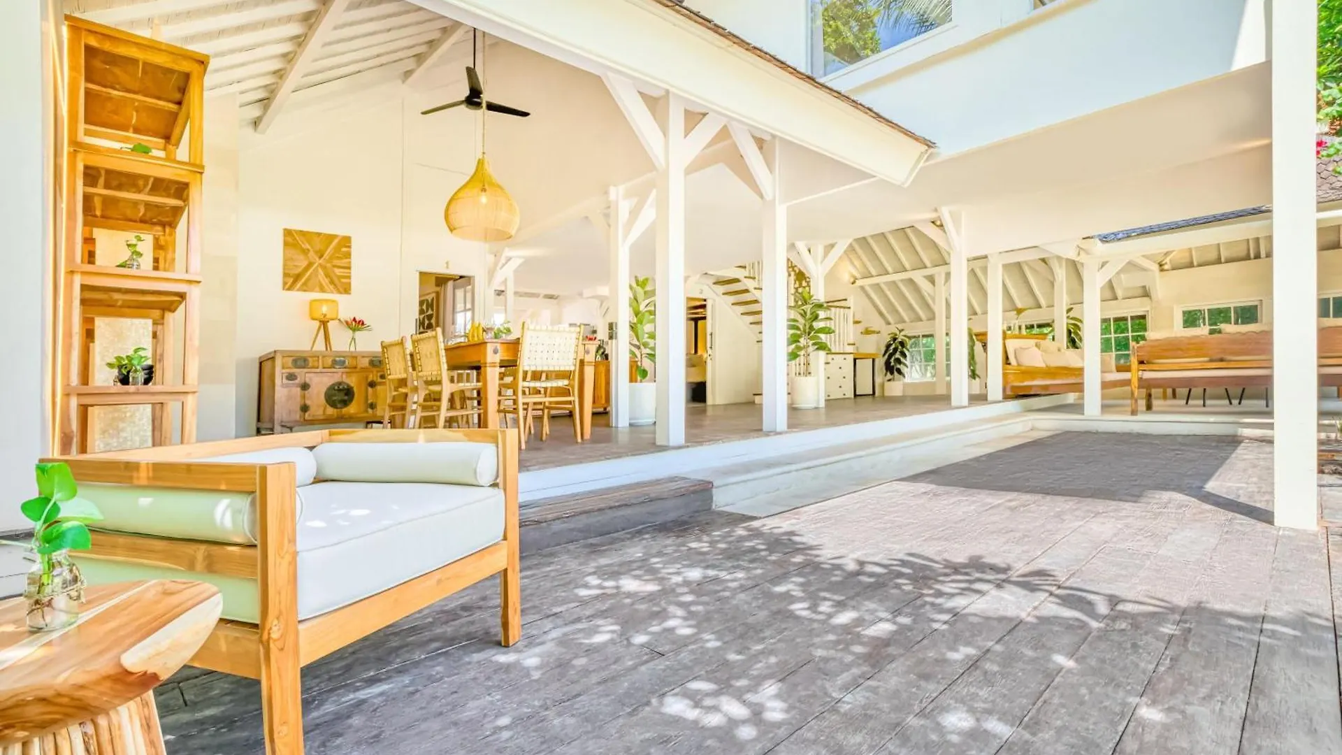 Villa Verona - 100M To Beach Huge Garden Σεμινιάκ Ινδονησία